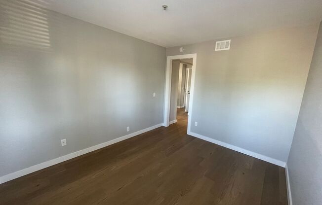 1 bed, 1 bath, 495 sqft, $2,730, Unit A-210