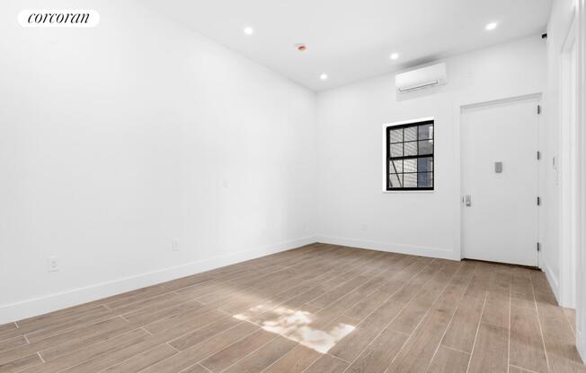 11 OLIVE ST