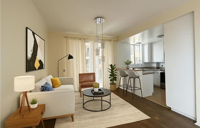 Luxury Living at 1377 S Beverly Blvd, Los Angeles, CA 90024