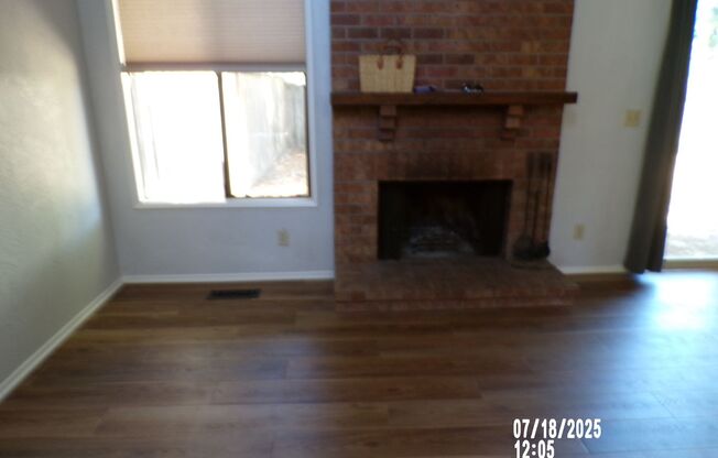 099-03 - 1733-1735 NW Grant Ave. Corvallis, OR 97330