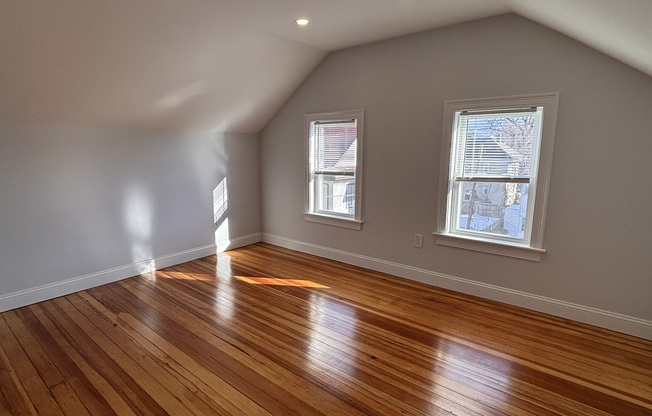 4 beds, 2 baths, 1,700 sqft, $4,900, Unit 1