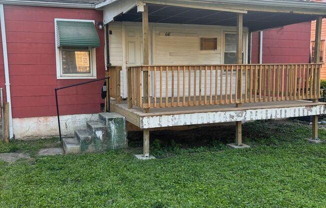 2 beds, 1 bath, $1,000