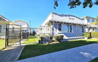 1145 LINDEN AVE