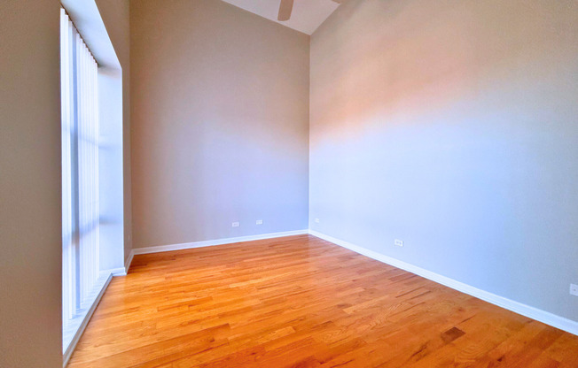 1 bed, 1 bath, $1,885, Unit E4