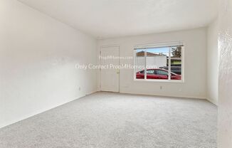 2 beds, 1 bath, $1,349, Unit 2211 NE 81st Avenue