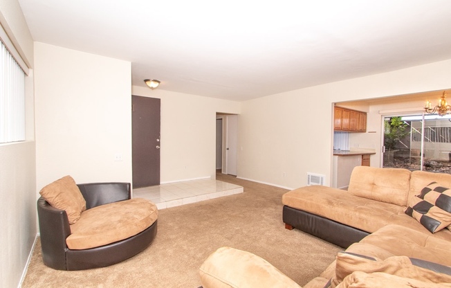 Private 2-bed/2-bath, Corner Location Condo in the Heart of Mission Valley!