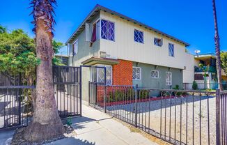 7117 Fulton Ave