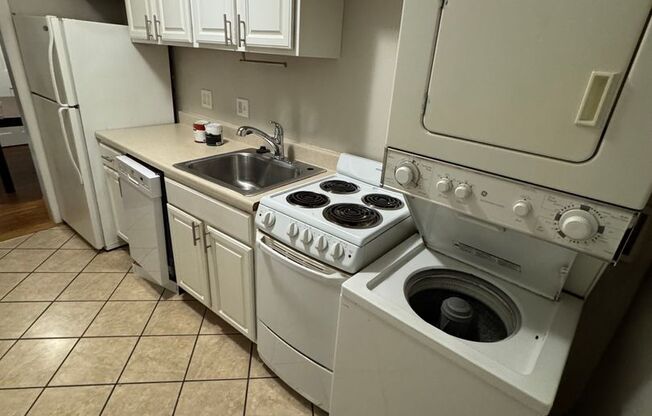5930 13th Pl NW