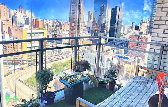 3 beds, 2.5 baths, 2,300 sqft, $10,900, Unit 22GH