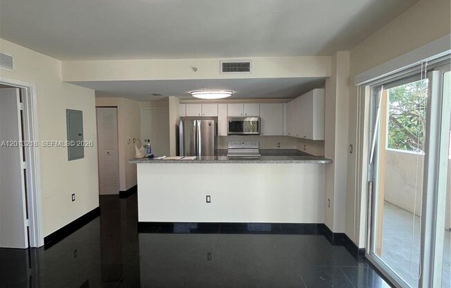 2740 SW 28th Ter Apt 808