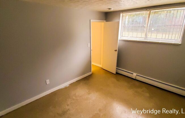 1 bed, 1 bath, 635 sqft, $750, Unit #5