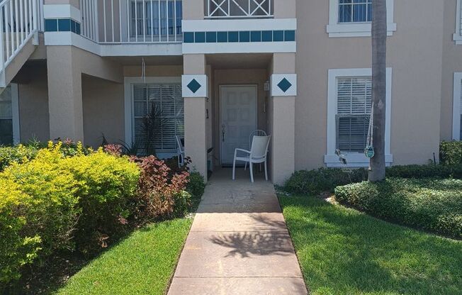 Meadow Woods, 2 Bedroom, 2 bath ... Nice gated community with a water view ...