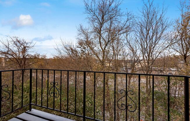 2 beds, 1.5 baths, 850 sqft, $1,149, Unit 4301-16