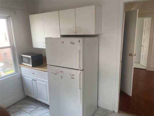 19624 90 AVE