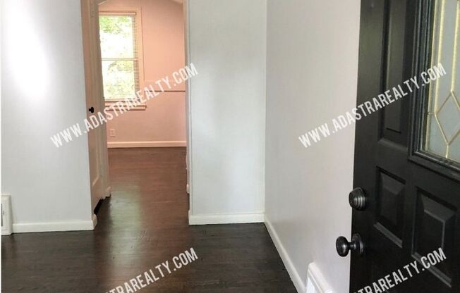 2 beds, 1 bath, $1,495