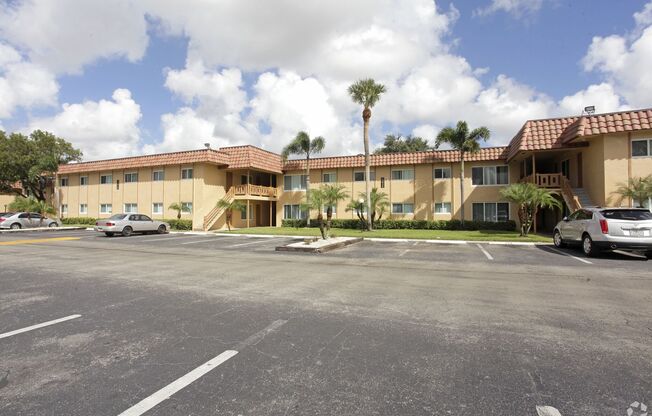 Lakeside Condominiums