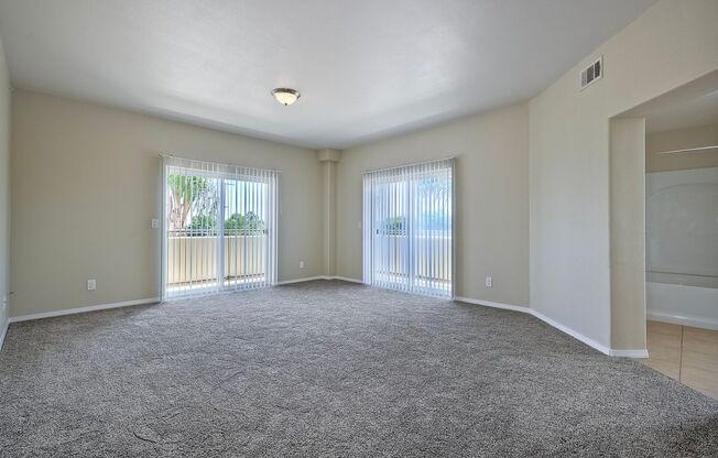 4 beds, 3.5 baths, 2,800 sqft, $4,695, Unit 210