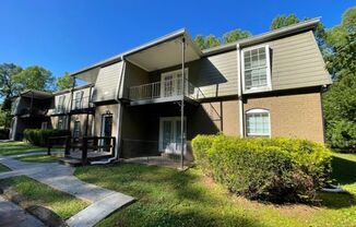 Fairlee Dr 2711