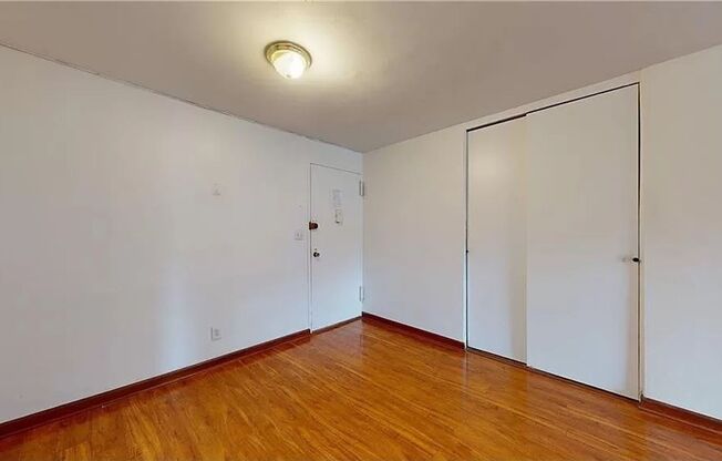 1 bed, 1 bath, $2,000