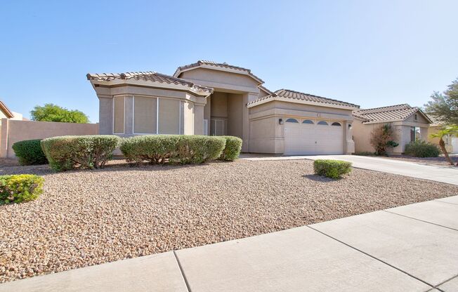 Great 4 Bedroom Family home 1 level available in Glendale June 1st!!!  New carpet being installed before move in!!!  Great Floor plan!!!
