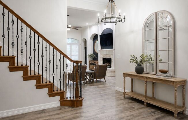 1129 CASTLE PATH
