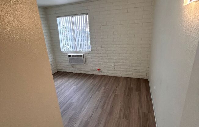 2 beds, 1 bath, 615 sqft, $1,100, Unit 106A