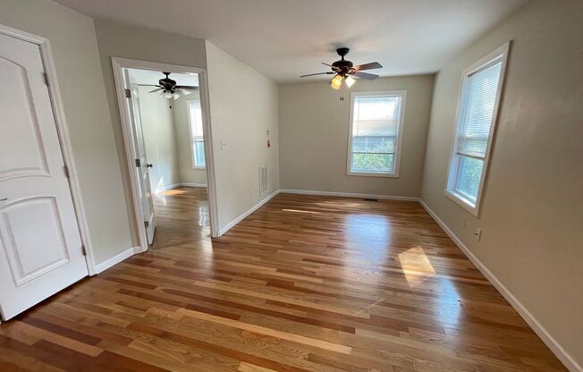 Large, updated 5 BR 2.5 BA in Carrboro, close to downtown & UNC - Includes Water!