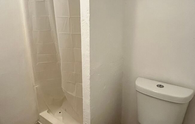 Studio, 1 bath, $1,500, Unit 105-S