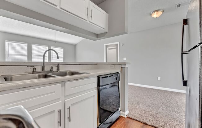 3 beds, 2 baths, 1,170 sqft, $1,205, Unit 601
