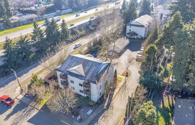 #271 CHELSEA COURT APTS