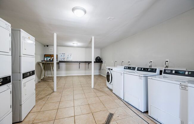 1 bed, 1 bath, 672 sqft, $1,175, Unit 2010-01