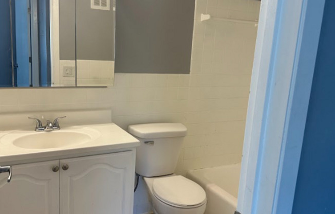 2 beds, 1 bath, 750 sqft, $1,349, Unit 1624-12