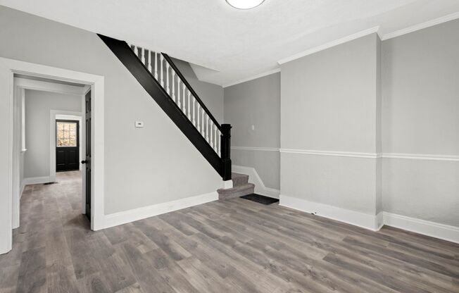 Gorgeous 3 bedroom home in Brookline available September 1st!