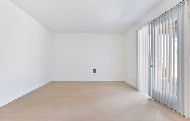 3 beds, 2 baths, 1,080 sqft, $2,200, Unit 101A