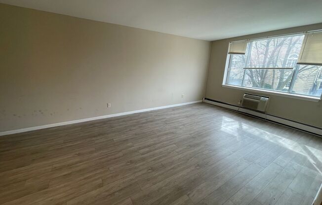 2636 S Logan Ave