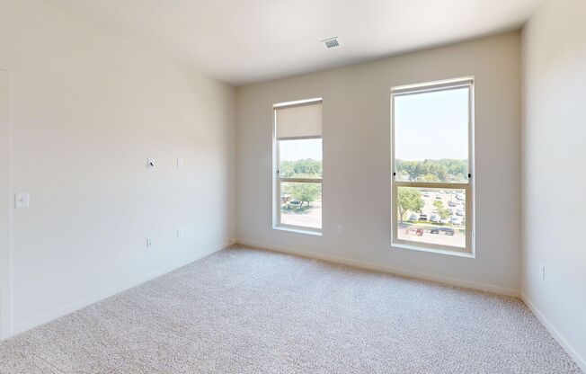 2 beds, 2 baths, 1,170 sqft, $1,895, Unit 1621-428