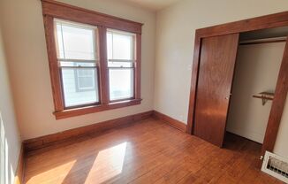 920 Dousman