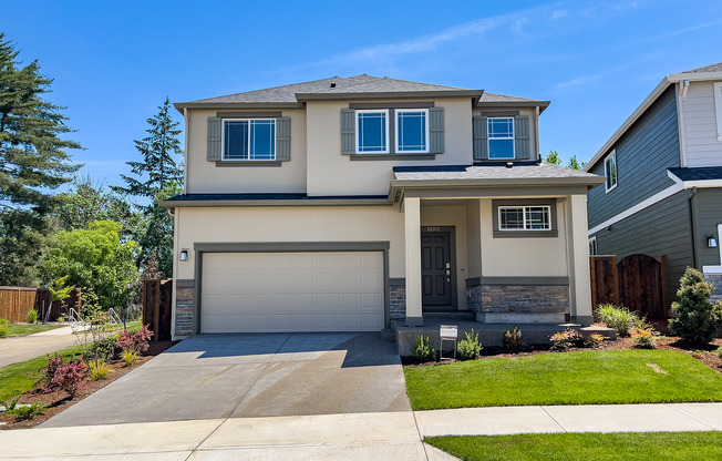 Beaverton Newer ~ 4 bedroom 2.5 bath House in SW Beaverton! A/C & Washer & Dryer ~ Walk to Mountainside HS and close to Nike!