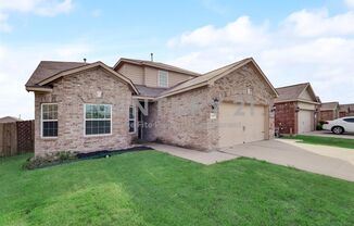 Well Maintained 2-Story 4/2.5/2 in Forney's Windmill Farms Ready For Move-In!