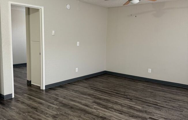 1 bed, 1 bath, 550 sqft, $990, Unit 150