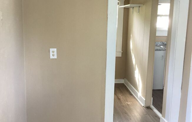 Breezeswept Apartments