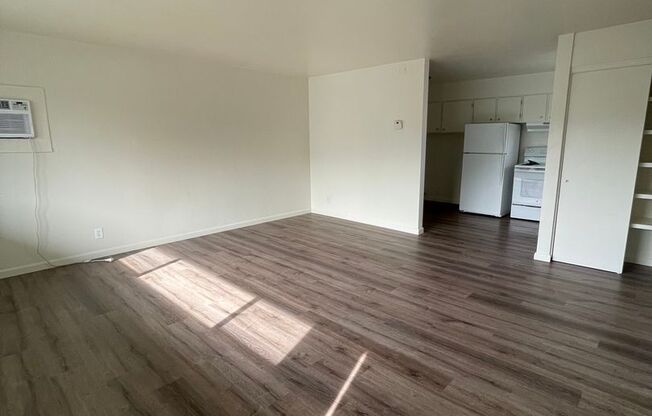 6508-1g - 721 Bennett Ave #1-12