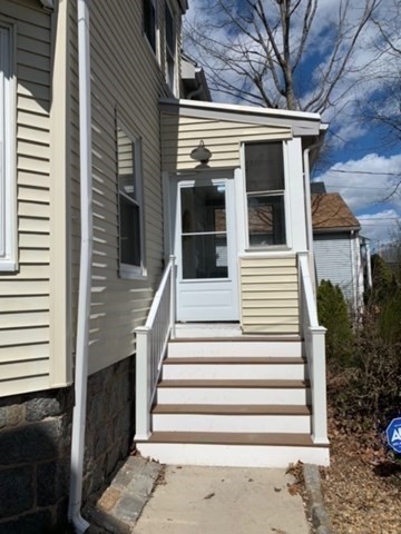 81 CLARE AVE
