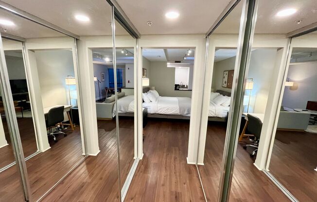 Studio, 1 bath, 600 sqft, $2,498, Unit 105