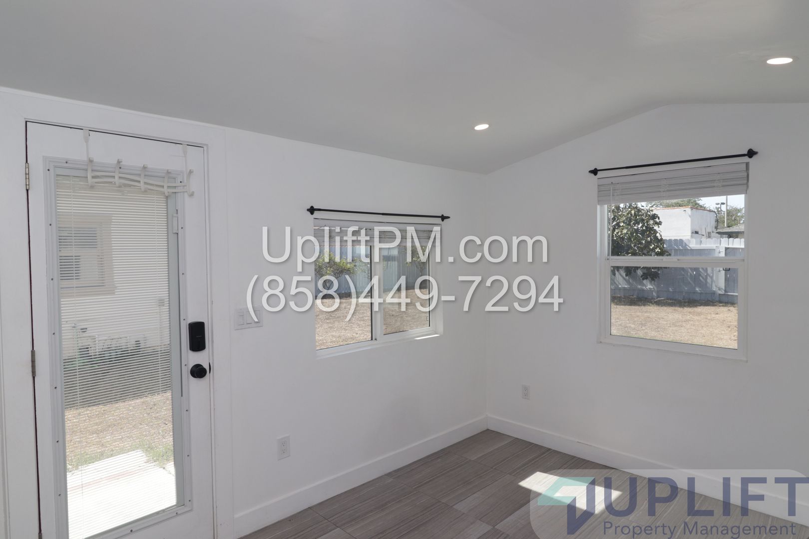 Modern Studio W/ patio