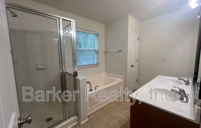 11711 100 MEZZANINE DR