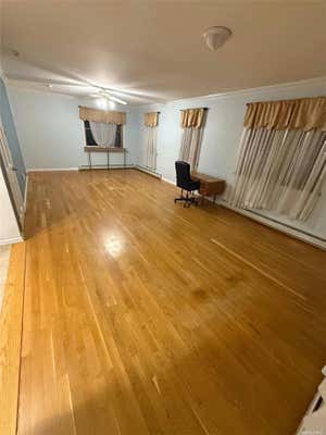 2 beds, 1 bath, $3,000, Unit 2