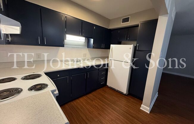 2 Bedroom Salem View Apartment!