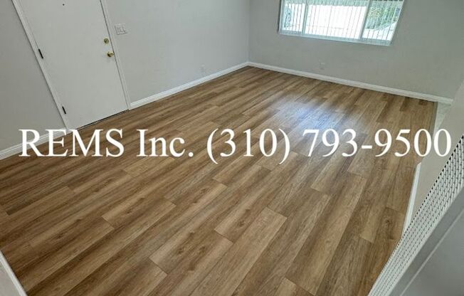 Remodeled Duplex Unit with Laundry Hook-Ups and Garage