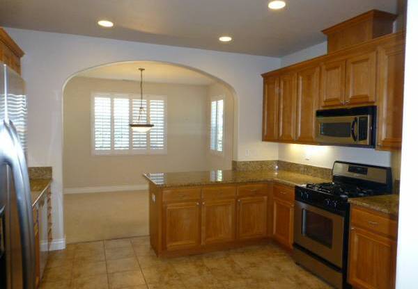 Coming Soon! Beautiful and Spacious 4 Bedroom Home in Central Park Neighborhood!